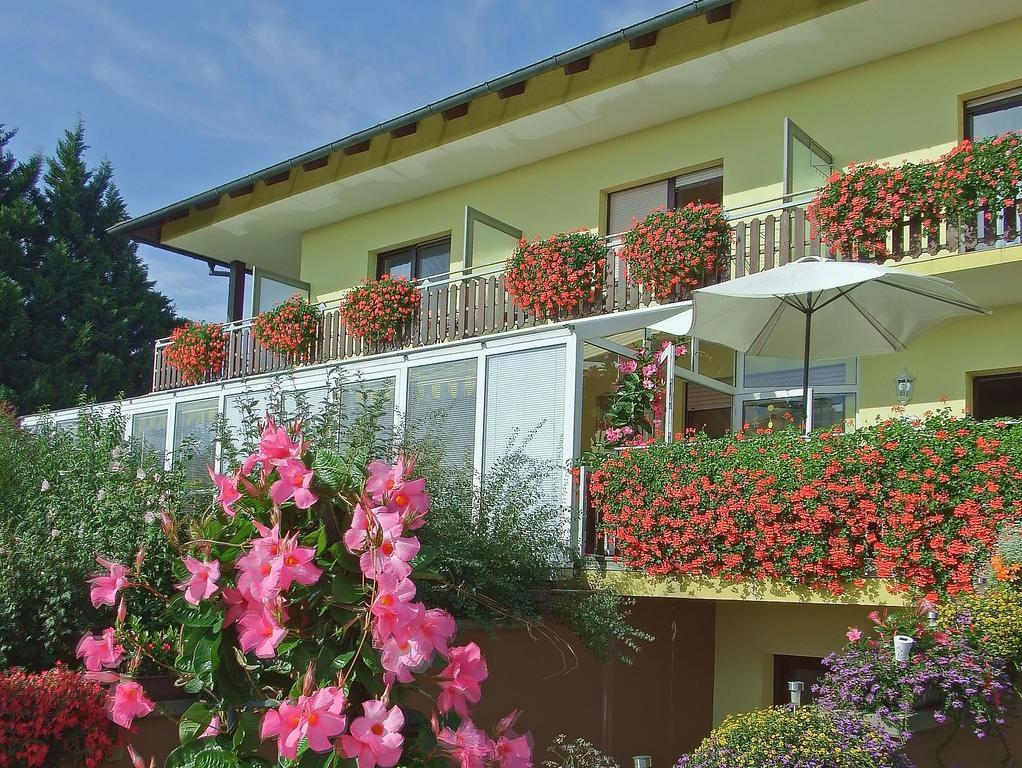 Haus Margarethe Hotel Moerbisch Am See Ngoại thất bức ảnh